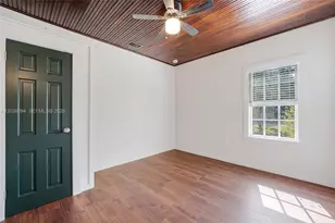 3826 Oak Ave, Miami, FL 33133 - Photo 7