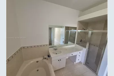 5033 SW 134th Ave, Miramar, FL 33027 - Photo 13