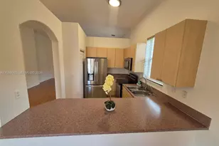5033 SW 134th Ave, Miramar, FL 33027 - Photo 7