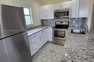 121 Saxony C, Delray Beach, FL 33446 - Photo 7