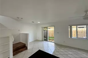 324 NE 3rd St, Hallandale Beach, FL 33009 - Photo 17