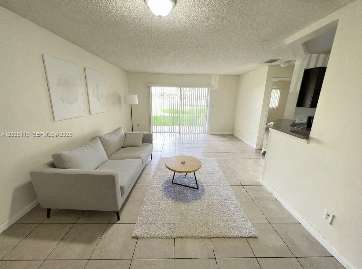 3417 NW 44th St #104 - 3417 NW 44th St #104, Oakland Park, FL 33309 Luxury Property | Jose Angel Pina