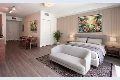 315 NW 27th Ave #424, Miami, FL 33125 - Photo 3