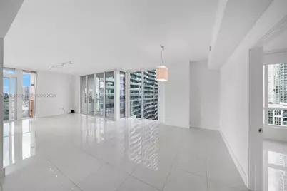 601 NE 27th St #1501, Miami, FL 33137 - Photo 3