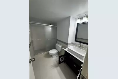 [Address not provided], Hallandale Beach, FL 33009 - Photo 13