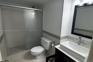 [Address not provided], Hallandale Beach, FL 33009 - Photo 13