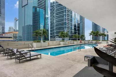 1200 Brickell Bay Dr #4306, Miami, FL 33131 - Photo 17