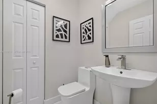 4422 NW 112th Ct, Doral, FL 33178 - Photo 19