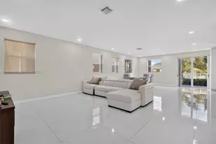 4422 NW 112th Ct, Doral, FL 33178 - Photo 7
