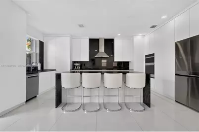 4422 NW 112th Ct, Doral, FL 33178 - Photo 13
