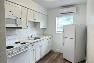 1821 Thomas St, Hollywood, FL 33020 - Photo 3