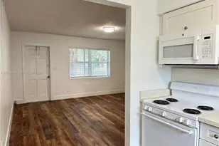 1821 Thomas St, Hollywood, FL 33020 - Photo 5