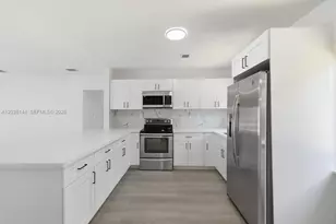 1480 NE 150th St, Miami, FL 33161 - Photo 11