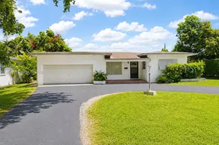 6121 SW 26th St, Miami, FL 33155 - Photo 3