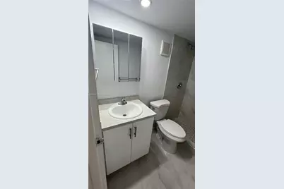 4480 Palm Ave #402, Hialeah, FL 33012 - Photo 13