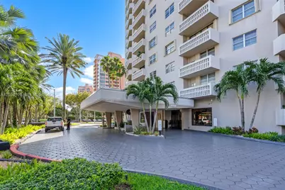 90 Edgewater Dr #1216, Coral Gables, FL 33133 - Photo 3