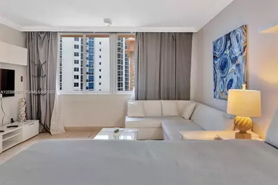 19201 Collins Ave #1001, Sunny Isles Beach, FL 33160 - Photo 13