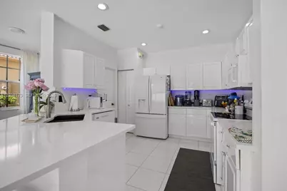 1099 Birchwood Rd, Weston, FL 33327 - Photo 25