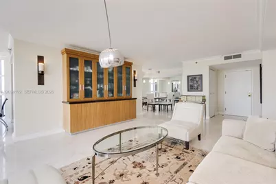 4000 Towerside Ter #1701, Miami, FL 33138 - Photo 9