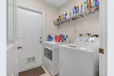 18271 SW 25th St, Miramar, FL 33029 - Photo 23