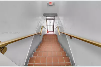 1879 NW 7th St, Miami, FL 33125 - Photo 15