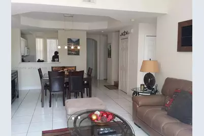4527 NW 97th Ct, Doral, FL 33178 - Photo 3