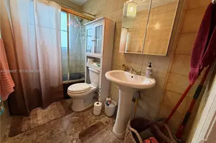 245 18th St, Miami Beach, FL 33139 - Photo 9