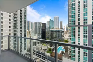 1050 Brickell Ave, Miami, FL 33131 - Photo 7