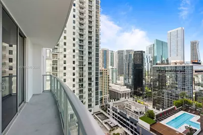 1050 Brickell Ave #2112, Miami, FL 33131 - Photo 3