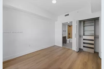 2479 NE 192nd St #306, Miami, FL 33180 - Photo 11