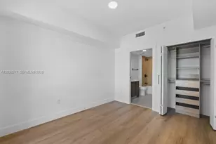 2479 NE 192 St, Miami, FL 33180 - Photo 11