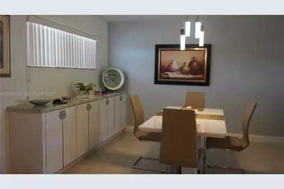 800 S Hollybrook Dr #305, Pembroke Pines, FL 33025 - Photo 11
