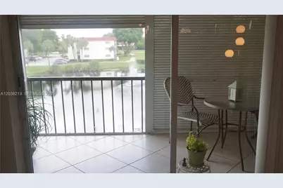 800 S Hollybrook Dr #305, Pembroke Pines, FL 33025 - Photo 21