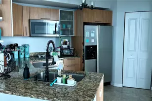 480 NE 30th St, Miami, FL 33137 - Photo 11