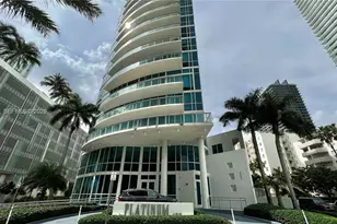 480 NE 30th St, Miami, FL 33137 - Photo 1