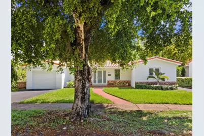 811 Capri St, Coral Gables, FL 33134 - Photo 1