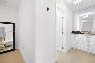 811 Capri St, Coral Gables, FL 33134 - Photo 15