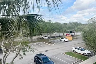 10749 Cleary Blvd, Plantation, FL 33324 - Photo 13