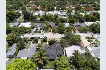 334 NW 110th St, Miami, FL 33168 - Photo 5