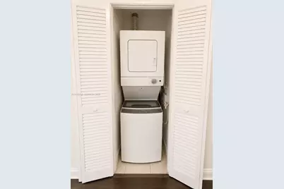 1440 Pennsylvania Ave #5, Miami Beach, FL 33139 - Photo 9