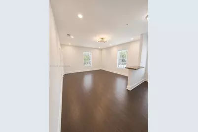 1440 Pennsylvania Ave #5, Miami Beach, FL 33139 - Photo 3