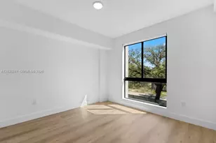 2479 NE 192 St, Miami, FL 33180 - Photo 17