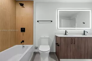 2479 NE 192 St, Miami, FL 33180 - Photo 13