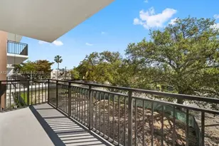 2479 NE 192 St, Miami, FL 33180 - Photo 25