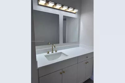 [Address not provided], Miami, FL 33187 - Photo 9