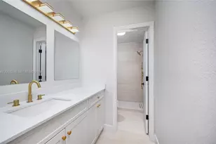 [Address not provided], Miami, FL 33187 - Photo 11