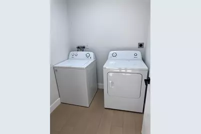 [Address not provided], Miami, FL 33187 - Photo 17