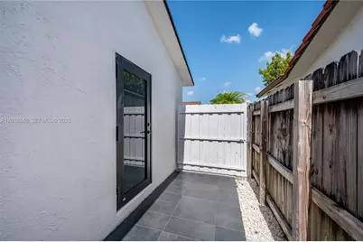 [Address not provided], Miami, FL 33187 - Photo 29