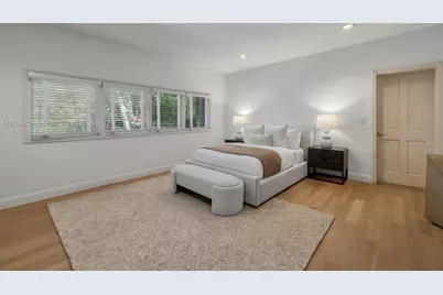 6500 N Bay Rd, Miami Beach, FL 33141 - Photo 31