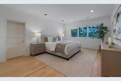 6500 N Bay Rd, Miami Beach, FL 33141 - Photo 29